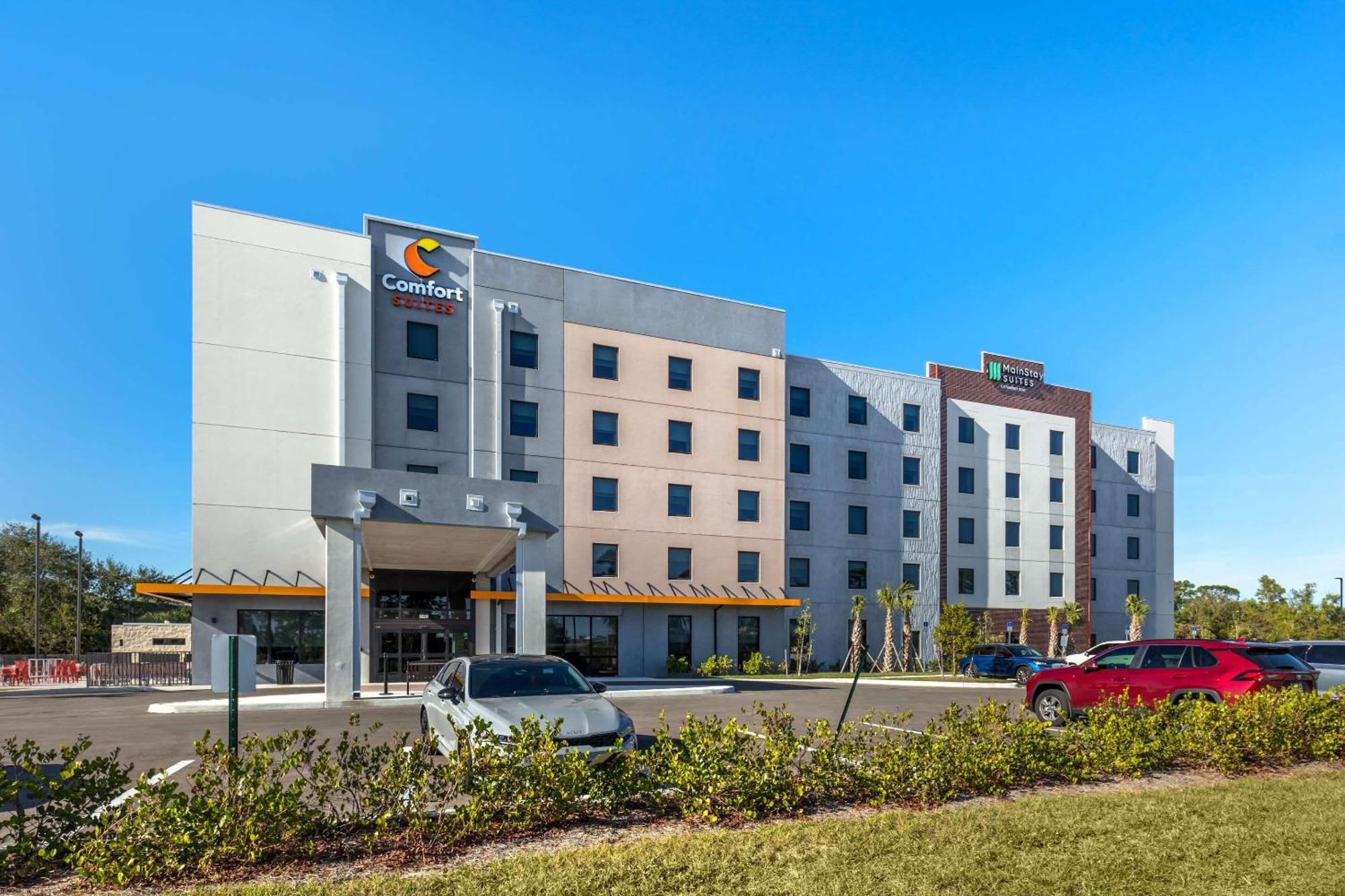 Comfort Suites Fort Myers East I-75 Buitenkant foto
