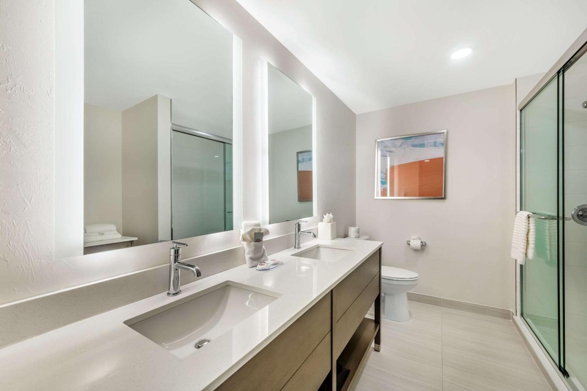 Comfort Suites Fort Myers East I-75 Buitenkant foto