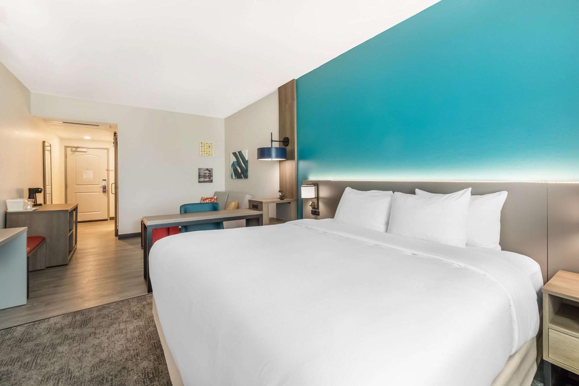 Comfort Suites Fort Myers East I-75 Buitenkant foto