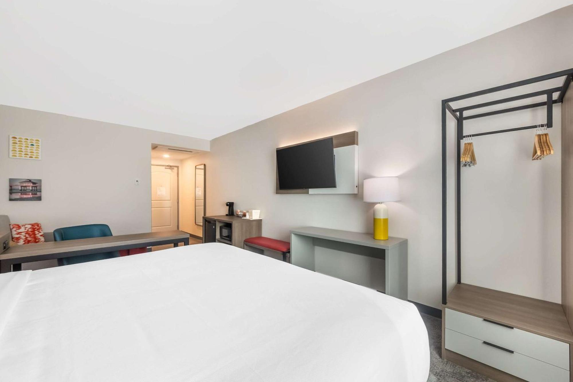 Comfort Suites Fort Myers East I-75 Buitenkant foto