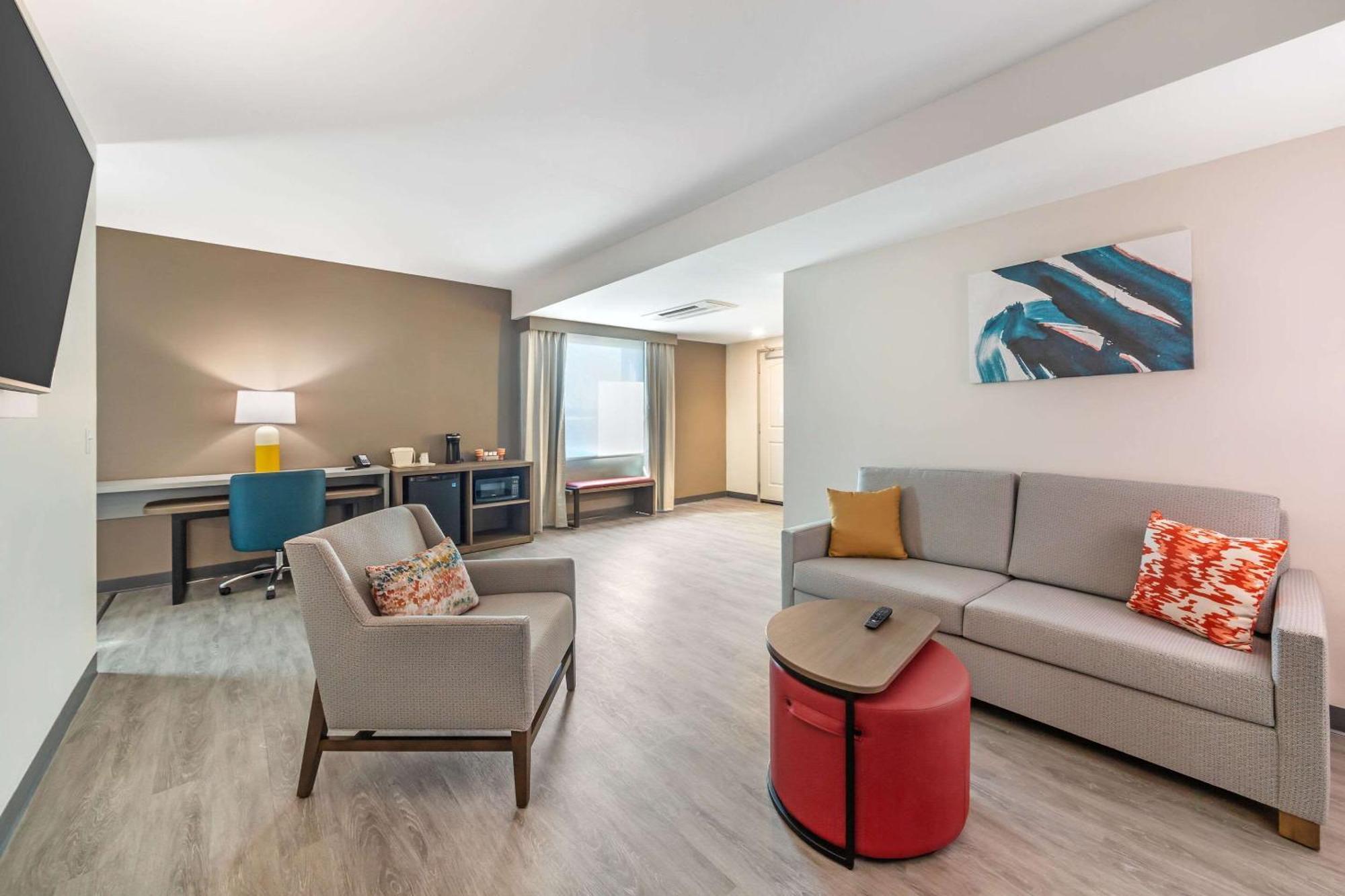 Comfort Suites Fort Myers East I-75 Buitenkant foto