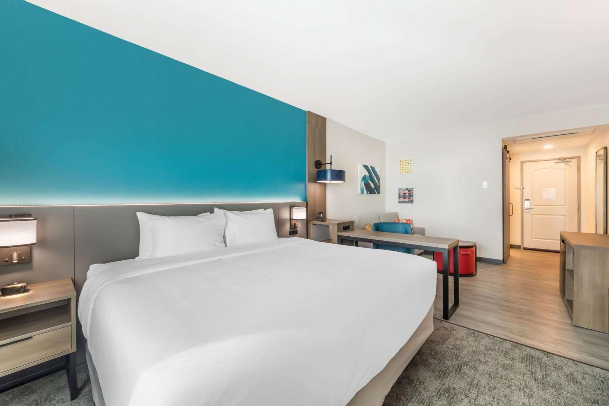 Comfort Suites Fort Myers East I-75 Buitenkant foto