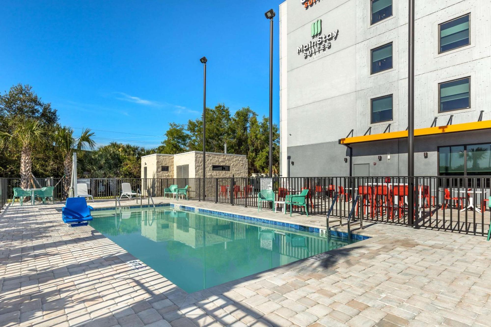 Comfort Suites Fort Myers East I-75 Buitenkant foto